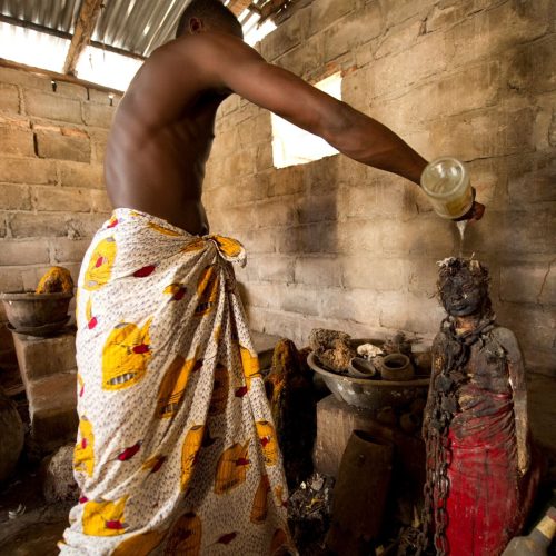 comment assurer la fidélité de sa femme avec le marabout africain sérieux vigninou